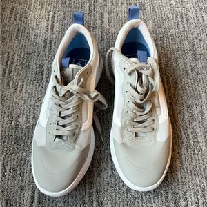 Vans MTE Ultravange EXO in Frost Gray